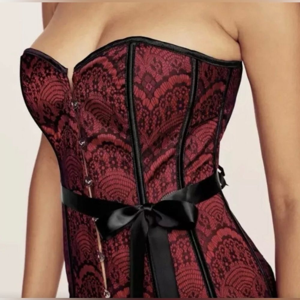 ADORE ME Sexy Red Corset Black Lace Sz Small Gothic Witch Victorian Pinup
